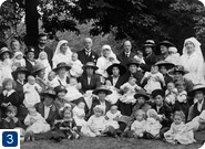 Baby show at the Chestnuts, St. Ann's Road, c 1920